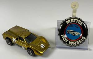 lot 49 image: 1967 REDLINE Hot Wheels Ford-J-Car Transparent Yellow With Button Really Nice Condition