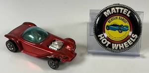 lot 50 image: 1967 REDLINE Hot Wheels Beatnik Bandit Transparent Red With Button Really Nice Condition (Button Missing Tab)