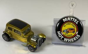 lot 88 image: 1968 REDLINE Hot Wheels Classic 32 Ford Vicky Transparent Yellow With Button Really Nice Condition