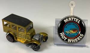 lot 137 image: 1968 REDLINE Hot Wheels Classic 31 Ford Woody Transparent Gold With Button Really Nice Condition
