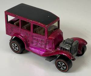lot 140 image: 1968 REDLINE Hot Wheels Classic 31 Ford Woody Transparent Pink Nice Condition
