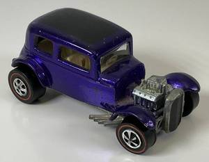 lot 145 image: 1968 REDLINE Hot Wheels Classic 32 Ford Vicky Transparent Purple Really Nice Condition