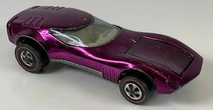 lot 159 image: 1969 REDLINE Hot Wheels Torero Transparent Purple Really Nice Condition