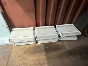 lot 4 image: 6 LED Shop Lights 14 12 x 18 12