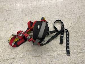 lot 31 image: Pro by Protecta  Fall Prevention Harness
