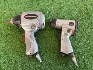 lot 38 image: Air Wrenches
