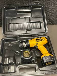 DEWALT 9.6V Cordless Drill with Battery and Case