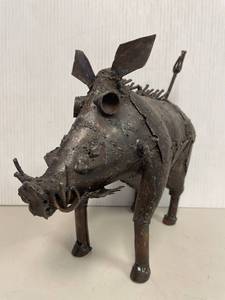 lot 26R image: Handcrafted Metal Warthog Sculpture Decorative Art Piece