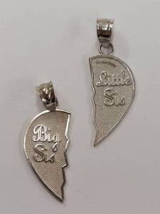 lot 27P image: Sterling Silver Big Sis Little Sis Pendant Set