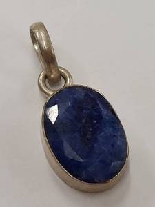 lot 40P image: Sterling Silver Pendant with Blue Stone