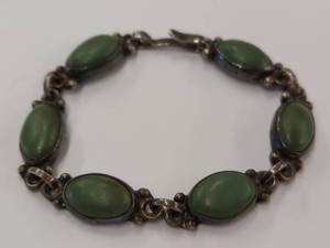 lot 65P image: Vintage Sterling Silver Bracelet with Green Stones
