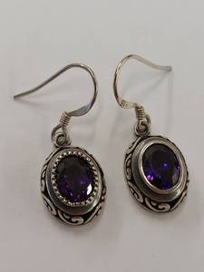 lot 71P image: Sterling Silver Purple Stone Earrings 925