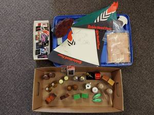 lot 108P image: Vintage Salt & Pepper Shakers, Theater Memorabilia Collection