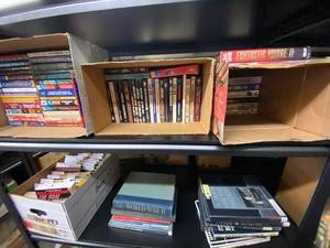 lot 26S image: Vintage Sci-Fi Book Collection Asimov, Star Trek Classic Novels