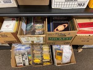lot 37S image: Vintage Book Collection Encyclopedia, Sci-Fi & Assorted Publications