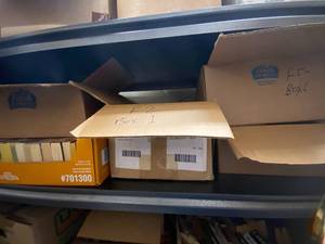 lot 72S image: Large Assortment of Vintage and Classic Books Lot
