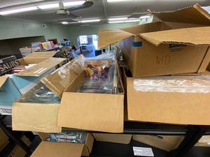lot 76S image: Mixed Lot Sci-Fi, Fantasy & Mystery Books Collection