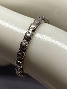 lot 27B image: RH Sterling Silver 925 Ring Size 6