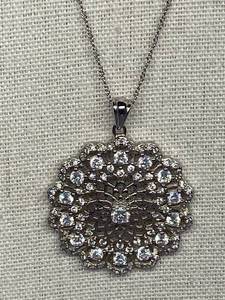 lot 46B image: Sterling Silver 925 Floral Pendant Necklace