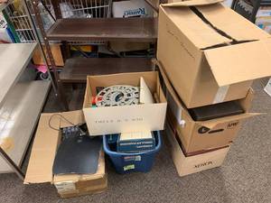 lot 61R image: Mixed Lot Airequipt Slides & Cisco Device