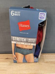 lot 122 image: Brand New Hanes Mens Tagless Briefs 6 Pack Size 2XL 44-46 N