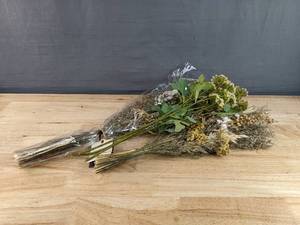lot 129 image: Brand New Hearth & Hand Spring Grass Dried Floral & Three Stems Artificial Flowers N