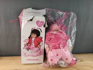lot 166 image: Brand New DOLLHOOD Reborn Baby Dolls - 18-Inch Realistic Baby Doll with Complete Baby Doll Accessories N