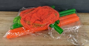 lot 189 image: 4 Brand New Floating Beach Net Toys for Kids Butterfly, Shelling, Crab & Critters Net Orange and Green N