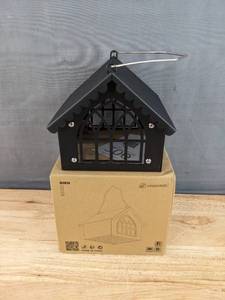 lot 206 image: Brand New Kingsyard Double Suet Bird Feeder with Weatherproof Roof $40.58 Retail N