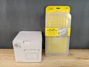 lot 207 image: Brand New CWC Ice Cube Trays with Lids and Aswei Easy Lid Ice Cube Storage BoxDispenser N