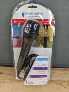 lot 226 image: Brand New Singing Machine SMM205 Karaoke Machine Uni-Directional Dynamic Microphone in Black N
