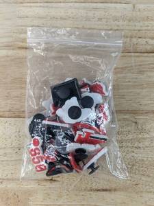 lot 91E image: 22 Brand New Sorority Character Croc Charms N