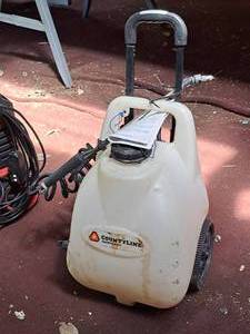 lot 29 image: Tractor Supply Co. Countyline 5-Gallon Spot Sprayer (WhiteBlack)