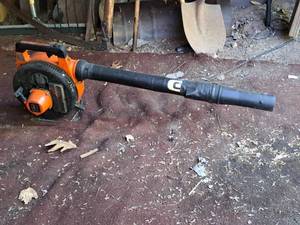 lot 40 image: Echo PB-200 Gasoline-Powered Power Blower (OrangeBlack)