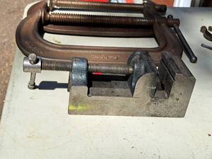lot 91 image: Machining Vise 2-12-grip