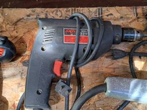 lot 123 image: Skil Drill 6225