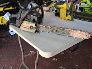 lot 47 image: Craftsman Gasoline-Powered Chainsaw 20 Bar