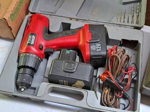 lot 152 image: Cordless Custom Drill with Custom Battery  (1) Standard Battery