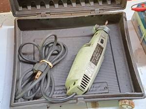 lot 155 image: Sears Lil Crafty Rotary Tool 758.25161 with Case