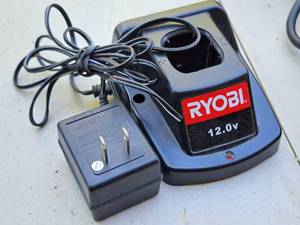 lot 177 image: Ryobi 12.0V Cordless Tool Battery Charger 1411141