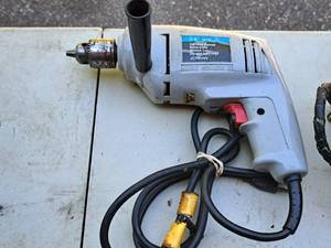 lot 180 image: JCPenny 38-drive Drill with Driver Handle