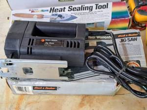 lot 191 image: Black & Decker Single Speed Jig Saw 7543