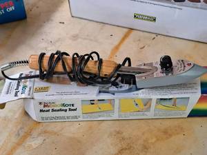 lot 192 image: Top Flite MonoKote Heat Sealing Tool