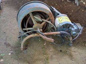 lot 210 image: Drain Auger