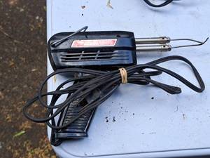 lot 236 image: Weller Model 6200 Soldering Gun