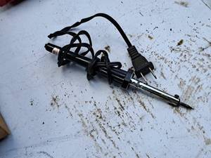 lot 240 image: Soldering Iron