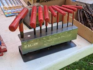 lot 266 image: Allen T-Handle Hex Wrench Set with Stand 9-piece