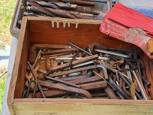 lot 271 image: Lot of (1 Box) Hex Key Wrenches