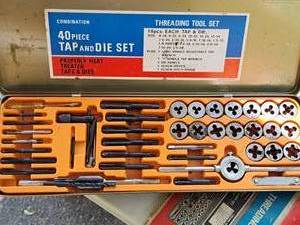 lot 285 image: Tap & Die Set 40-piece