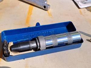lot 292 image: Justen Impact Driver with Case
